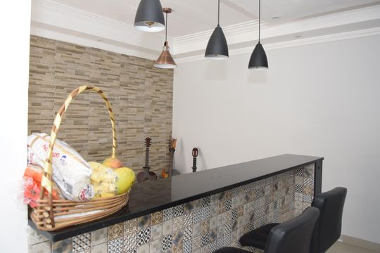 Apartamento para alugar com 2 quartos, 54m² em Jardim Vitória, Embu das Artes