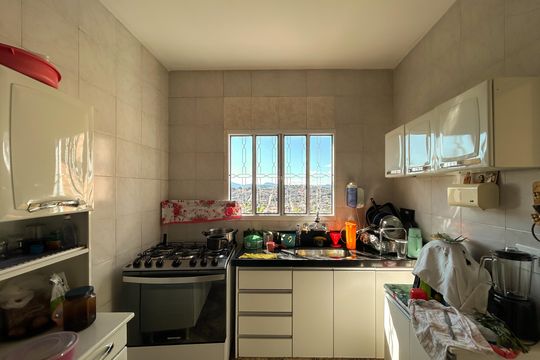 Casa à venda com 5 quartos, 228m² em São Benedito, Belo Horizonte