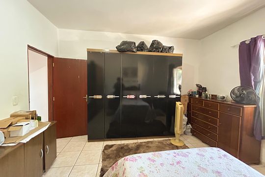 Casa à venda com 5 quartos, 228m² em São Benedito, Belo Horizonte