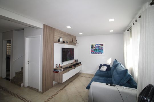 Apartamento à venda com 3 quartos, 144m² em Vila Bandeirantes, São Paulo