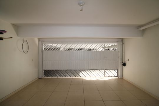 Garagem de apartamento à venda com 3 quartos, 144m² em Vila Bandeirantes, São Paulo