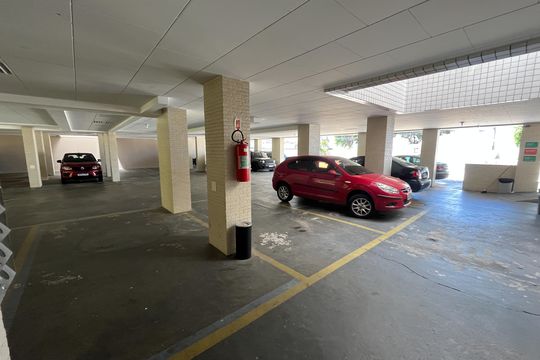 Garagem de apartamento à venda com 3 quartos, 199m² em Freguesia (ilha do Governador), Rio de Janeiro