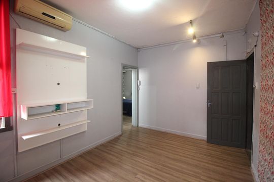 Sala de apartamento à venda com 2 quartos, 67m² em Floresta, Porto Alegre