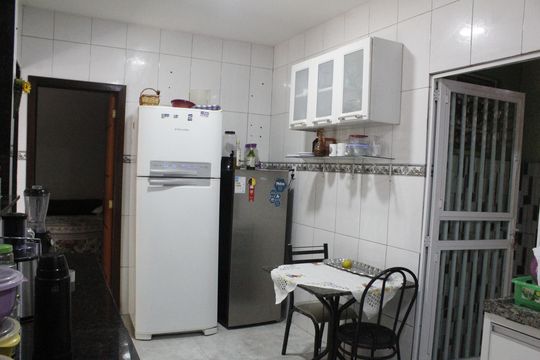 Cozinha de casa para alugar com 2 quartos, 90m² em Taquara, Rio de Janeiro
