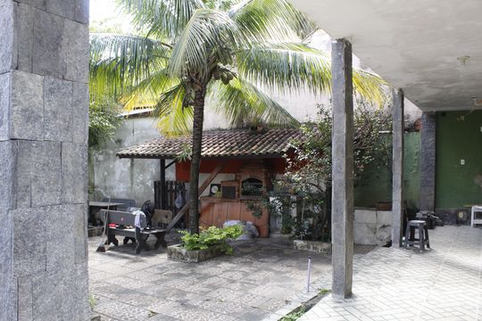 Quintal de casa para alugar com 2 quartos, 90m² em Taquara, Rio de Janeiro