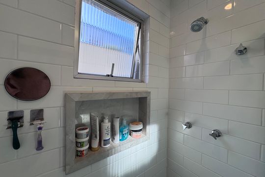 Suite - Banheiro de apartamento à venda com 3 quartos, 83m² em Recreio dos Bandeirantes, Rio de Janeiro