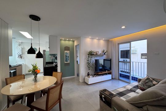 Sala de apartamento à venda com 3 quartos, 83m² em Recreio dos Bandeirantes, Rio de Janeiro