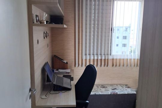 Quarto de apartamento à venda com 3 quartos, 76m² em Vila Augusta, Guarulhos