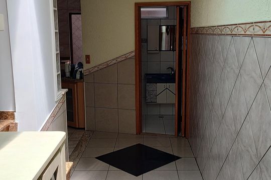 Sala de casa à venda com 3 quartos, 183m² em Nova Petrópolis, São Bernardo do Campo