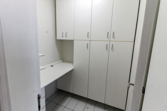 Quarto de Serviço de apartamento para alugar com 2 quartos, 70m² em Vila Progredior, São Paulo