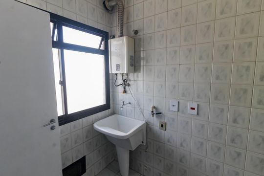 Área de Serviço de apartamento para alugar com 2 quartos, 70m² em Vila Progredior, São Paulo