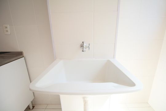 Área de Serviço de apartamento para alugar com 2 quartos, 27m² em Jardim Parque Morumbi, São Paulo