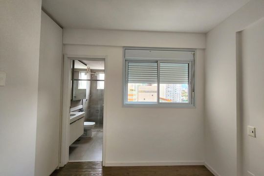 Quarto Suíte 1 de apartamento à venda com 2 quartos, 66m² em Vila Paris, Belo Horizonte