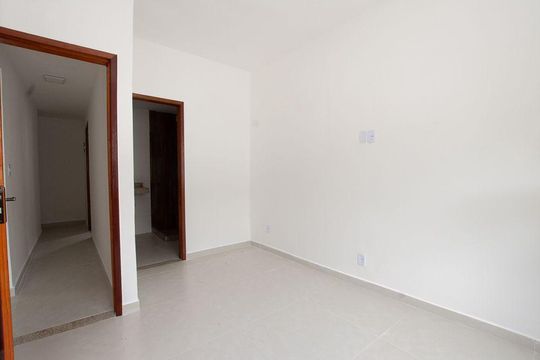 Casa à venda com 4 quartos, 98m² em Itacoatiara, Niterói