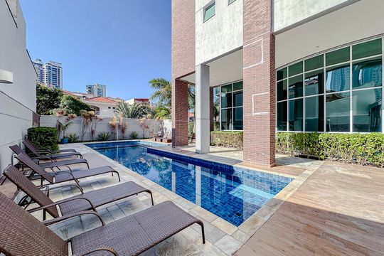 Área comum - Piscina de apartamento à venda com 3 quartos, 180m² em Água Rasa, São Paulo
