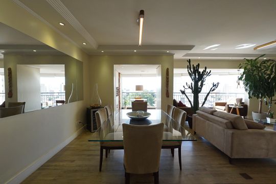 Sala de apartamento à venda com 3 quartos, 170m² em Ipiranga, São Paulo