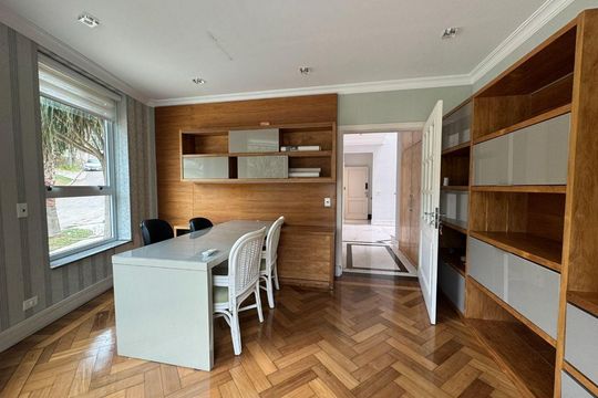 Casa para alugar com 4 quartos, 530m² em São Paulo II, Cotia