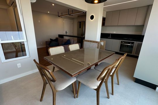 Apartamento à venda com 2 quartos, 65m² em Itaim Bibi, São Paulo