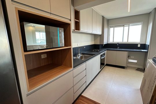 Apartamento à venda com 2 quartos, 65m² em Itaim Bibi, São Paulo
