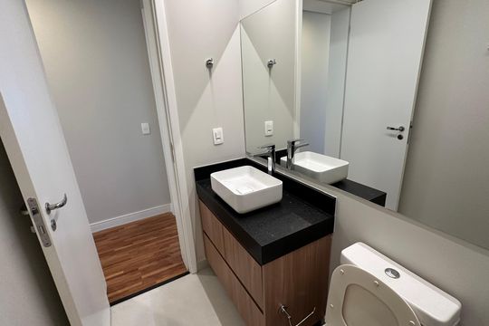 Apartamento à venda com 2 quartos, 65m² em Itaim Bibi, São Paulo