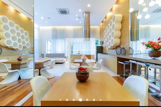 Apartamento à venda com 2 quartos, 65m² em Itaim Bibi, São Paulo
