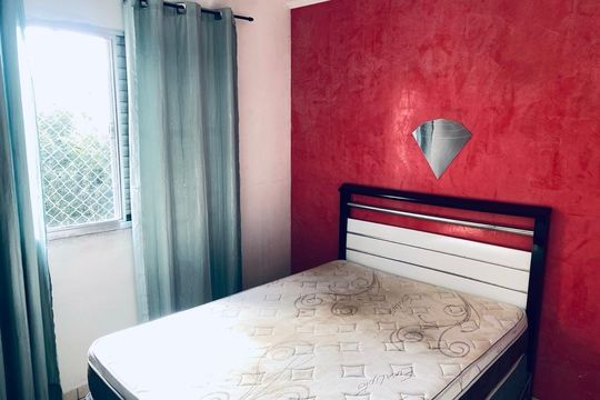 Quarto 1 de apartamento para alugar com 2 quartos, 52m² em Jardim Sao Luiz (Caucaia do Alto), Cotia