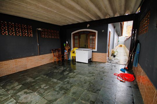 Garagem de casa para alugar com 1 quarto, 125m² em Balneario Mirante, Praia Grande