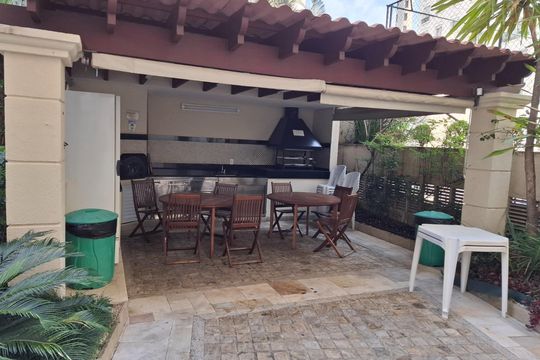 Apartamento à venda com 3 quartos, 97m² em Jardim das Acacias, São Paulo