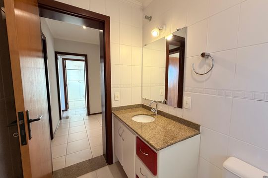 Banheiro Social de apartamento à venda com 3 quartos, 133m² em Vila Progresso, Jundiaí
