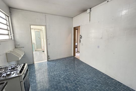 Cozinha de apartamento à venda com 3 quartos, 80m² em Encantado, Rio de Janeiro