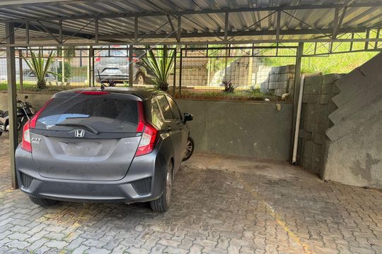 Garagem de apartamento à venda com 2 quartos, 47m² em Cândida Ferreira, Contagem
