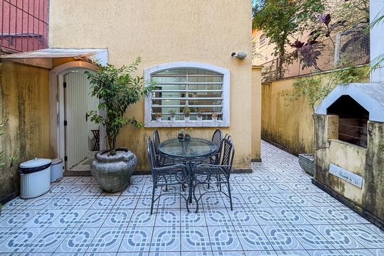 Casa à venda com 3 quartos, 120m² em Sumarezinho, São Paulo