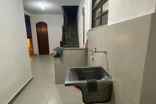 Área de serviço de casa à venda com 5 quartos, 272m² em Piratininga, Niterói