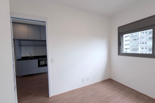 Quarto de kitnet/studio para alugar com 1 quarto, 30m² em Quarta Parada, São Paulo