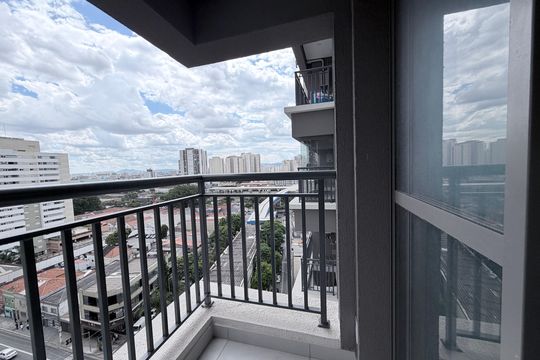 Sacada de kitnet/studio para alugar com 1 quarto, 30m² em Quarta Parada, São Paulo
