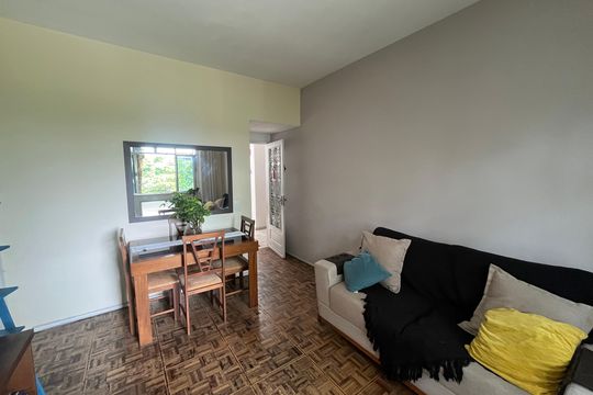 Sala de apartamento à venda com 3 quartos, 60m² em Jardim Guanabara, Rio de Janeiro