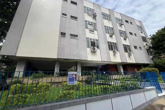 Fachada de apartamento à venda com 3 quartos, 60m² em Jardim Guanabara, Rio de Janeiro