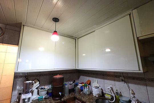 Cozinha - Armários de casa de condomínio à venda com 2 quartos, 120m² em Morro Santana, Porto Alegre