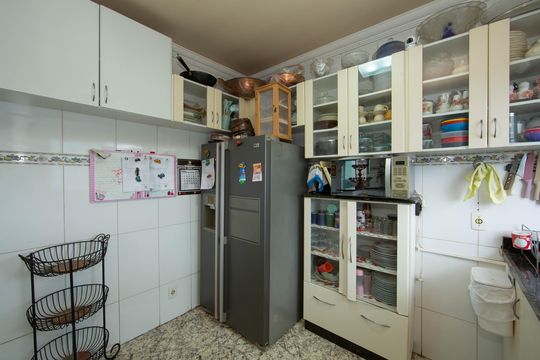 COZINHA de casa à venda com 10 quartos, 1200m² em Padre Eustáquio, Belo Horizonte