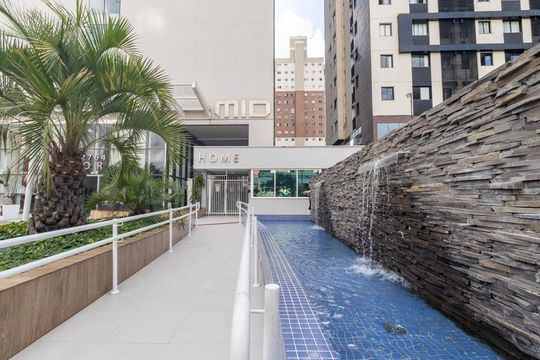 Fachada do Condomínio de apartamento para alugar com 1 quarto, 32m² em Centro, Curitiba