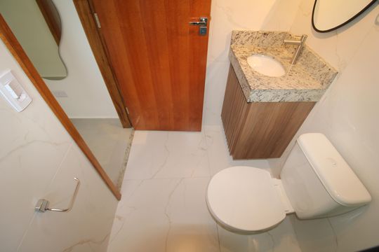 Banheiro de kitnet/studio para alugar com 1 quarto, 27m² em Santana, São Paulo