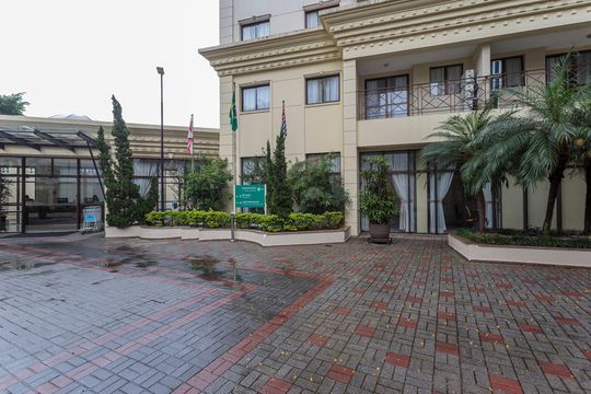 Fachada de apartamento para alugar com 1 quarto, 56m² em Vila Olímpia, São Paulo