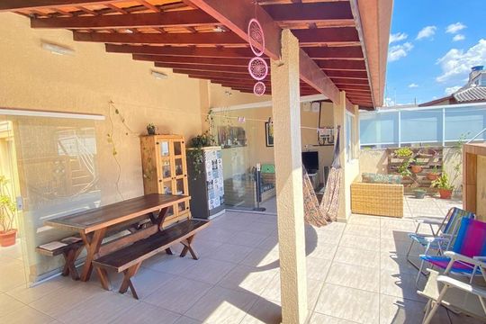 Casa à venda com 3 quartos, 114m² em Vila dos Remedios, São Paulo