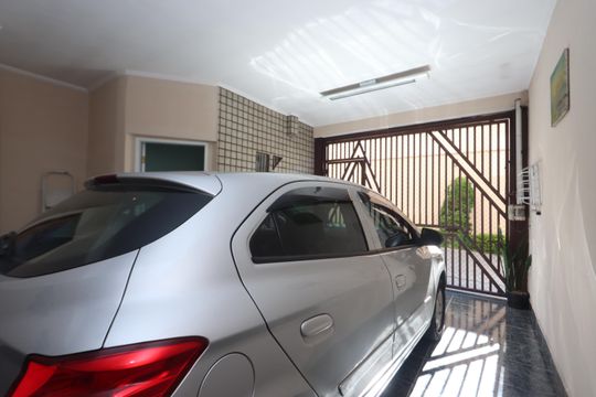 Garagem de casa de condomínio à venda com 3 quartos, 126m² em Vila Prudente, São Paulo