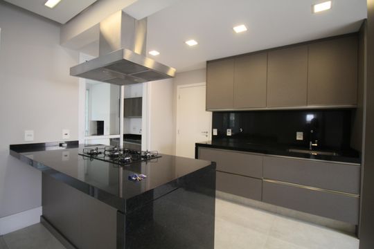 Cozinha - Armários de apartamento para alugar com 3 quartos, 138m² em Vila Andrade, São Paulo