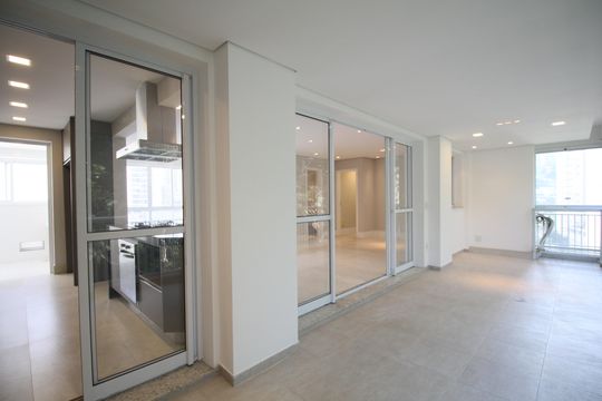 Varanda de apartamento para alugar com 3 quartos, 138m² em Vila Andrade, São Paulo