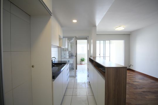 Apartamento à venda com 2 quartos, 75m² em Vila Andrade, São Paulo