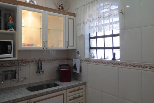 Cozinha de casa à venda com 3 quartos, 244m² em Itapoã, Belo Horizonte