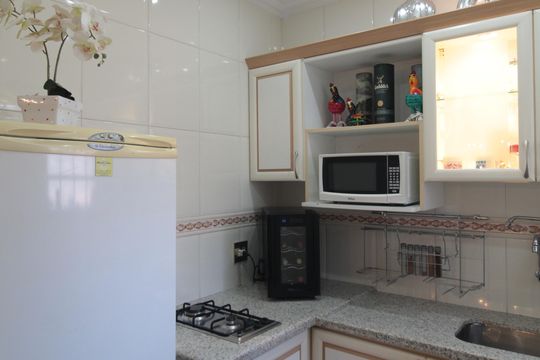 Cozinha de casa à venda com 3 quartos, 244m² em Itapoã, Belo Horizonte