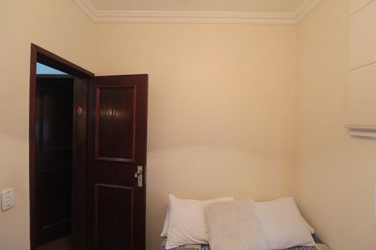 Quarto 2 de casa à venda com 3 quartos, 244m² em Itapoã, Belo Horizonte